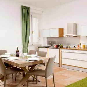 Myapartsuite Colosseo Apartamento Roma